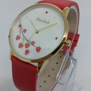 Mon Amie CBMA8504 Women's 36mm Gold Tone Strawberry MOP Dial Watch NEW BATT